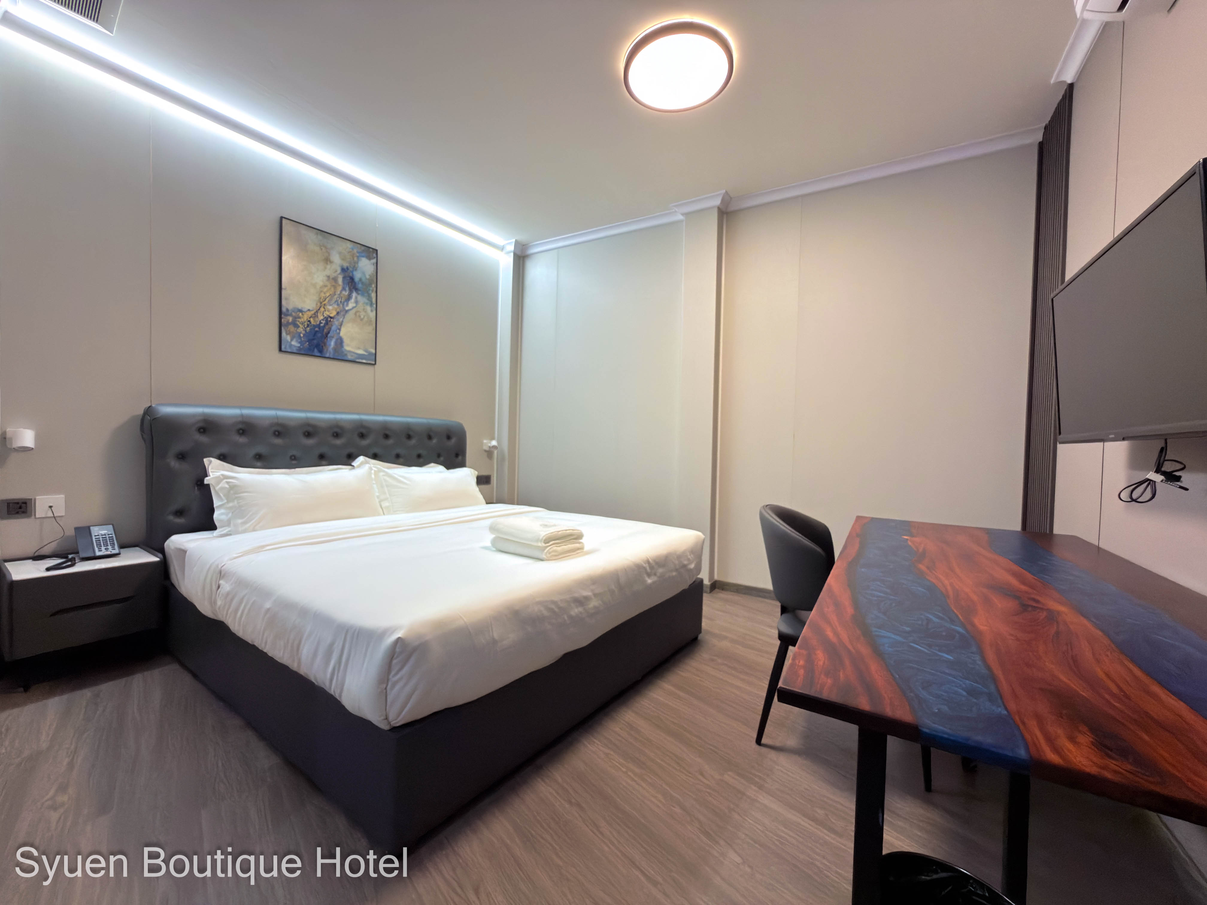 Standard Room (No Window) Standard Room (No Window)